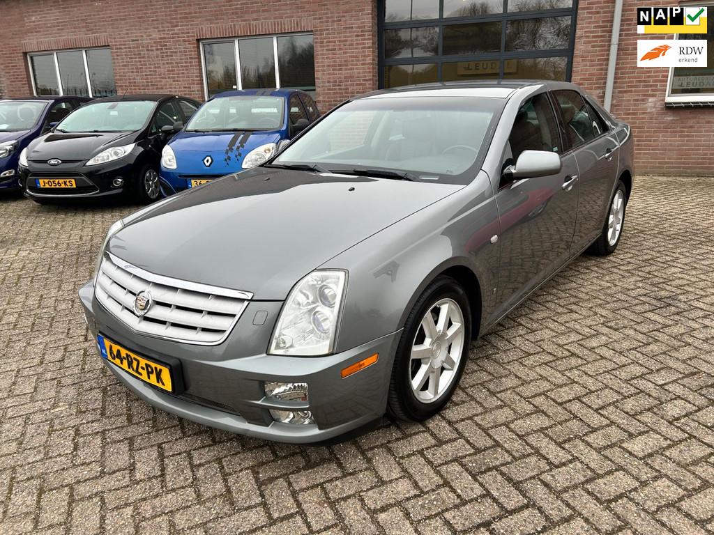 Cadillac STS 3.6 V6 Elegance // 159.000 km NAP !, Automaat, Achterwielaandrijving, Gebruikt, Parkeersensor