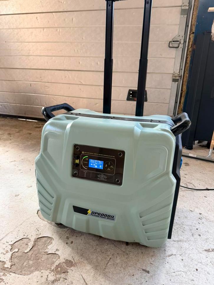 10% korting! 6kW PowerStation – Noodstroom / Bouw / Off-Grid, Doe-het-zelf en Verbouw, Aggregaten, Zo goed als nieuw, Benzine