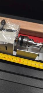 mini draaibankje voor o.a. modelbouw 12 volt, Ophalen of Verzenden, Nieuw, Groter dan 1:32