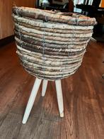 Bloempot op pootjes, van tuinland, Tuin en Terras, Bloembakken en Plantenbakken, Ophalen, Zo goed als nieuw, Rond, Minder dan 30 cm