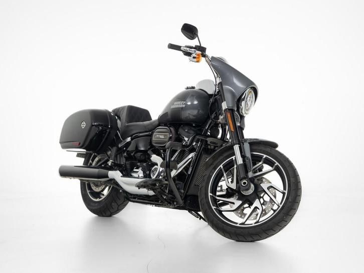 Harley-Davidson FLSB Sport Glide Solid Color (bj 2021), Motoren, Motoren | Harley-Davidson, Bedrijf, Overig, meer dan 35 kW, ABS