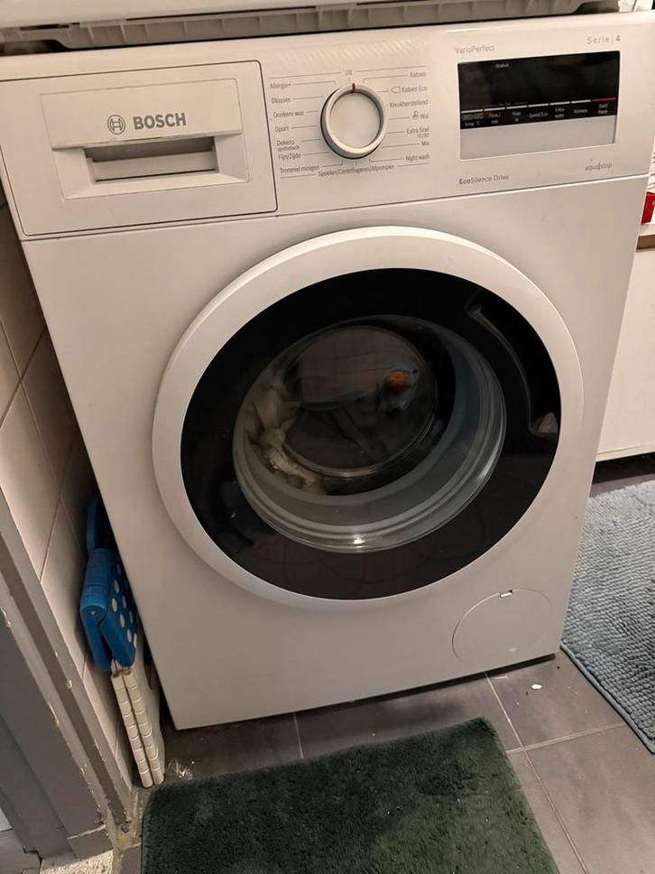 Bosch Serie 4 VarioPerfect Wasmachine - 4 jaar oud, Witgoed en Apparatuur, Wasmachines, Gebruikt, Voorlader, 6 tot 8 kg, 85 tot 90 cm