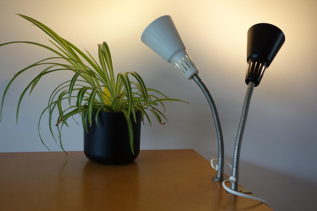 IKEA 15621 klemlamp designed door Marianne & Knut Hagberg, Ophalen, 'Vintage', jaren 90, mooi & praktisch, Zo goed als nieuw, Metaal