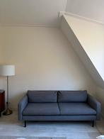 Comfortabele grijze tweezitsbank, Gebruikt, 150 tot 200 cm, Tweepersoons, 75 tot 100 cm