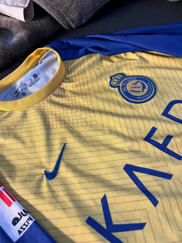 Origineel Al Nassr voetbalshirt Ronaldo #7, Maat M, Ophalen of Verzenden, Zo goed als nieuw, Shirt