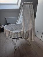 Rotan Wieg met Hemeltje, Kinderen en Baby's, Babywiegjes en Ledikanten, Ophalen, Zo goed als nieuw, Wieg