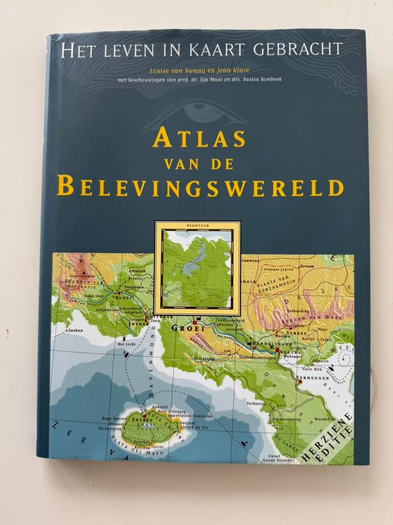 Atlas van de belevingswereld Het leven kaart gebracht Klare, Ophalen of Verzenden, Zo goed als nieuw, J. Klare; L. van Swaaij