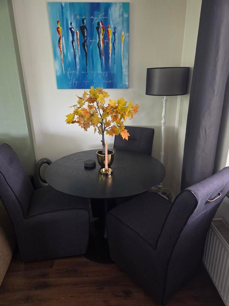 Ronde eettafel JYSK - 100cm doorsnee, Huis en Inrichting, Tafels | Eettafels, Ophalen, Gebruikt, Rond, Vier personen