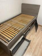 Eenpersoonsbed met stevig frame en opbergruimte, Ophalen, 90 cm, Eenpersoons, Zo goed als nieuw