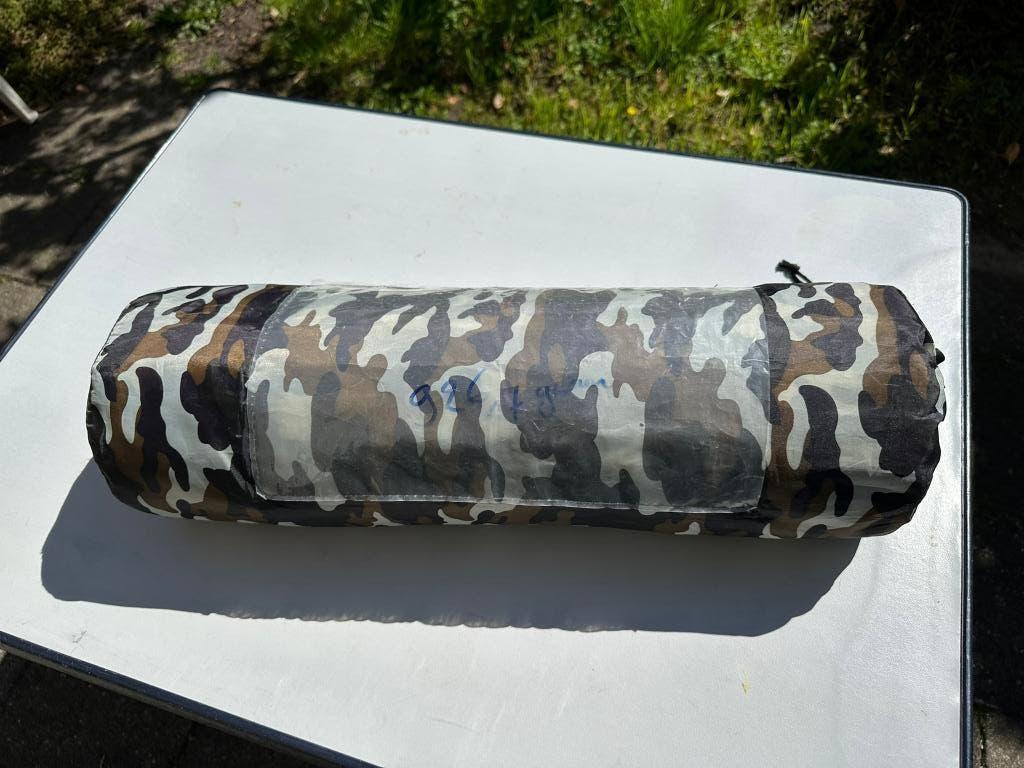 self inflatable mat, Ophalen, Gebruikt, 1-persoons