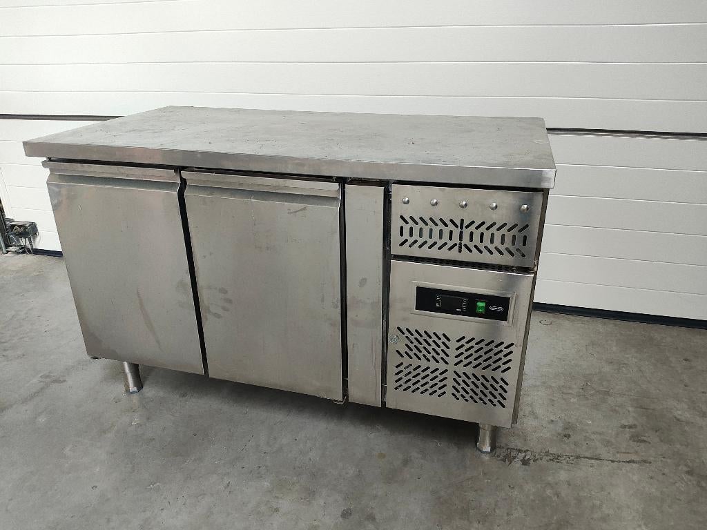 Koelwerkbank, koel / vies kast, oven, biervatenkast enz., Witgoed en Apparatuur, Koelkasten en IJskasten, Ophalen, 200 liter of meer