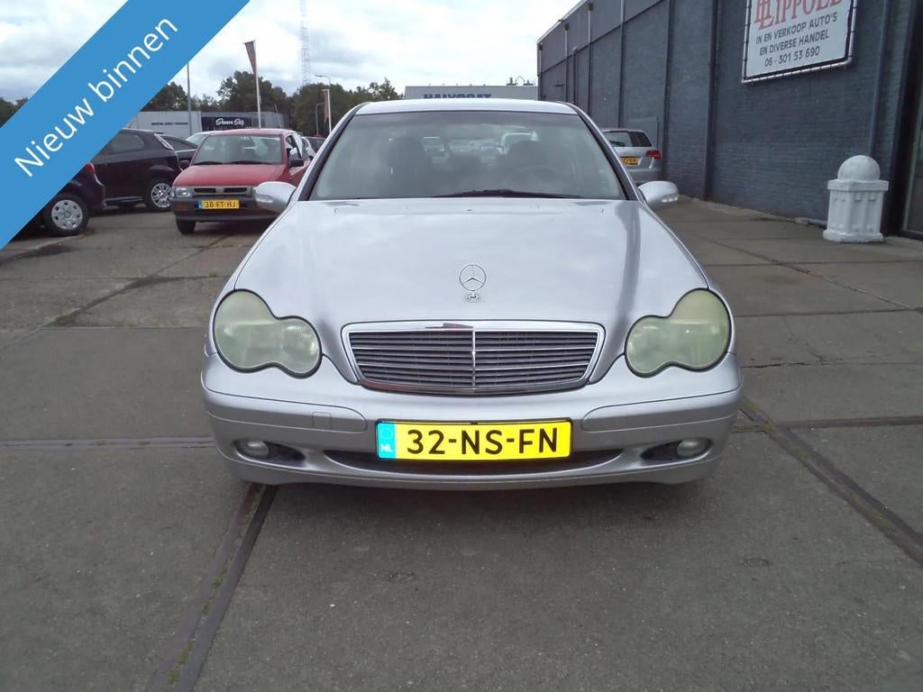 Mercedes-Benz C-klasse 180 K. Classic, Navigatiesysteem, Gebruikt, Zwart, 1796 cc