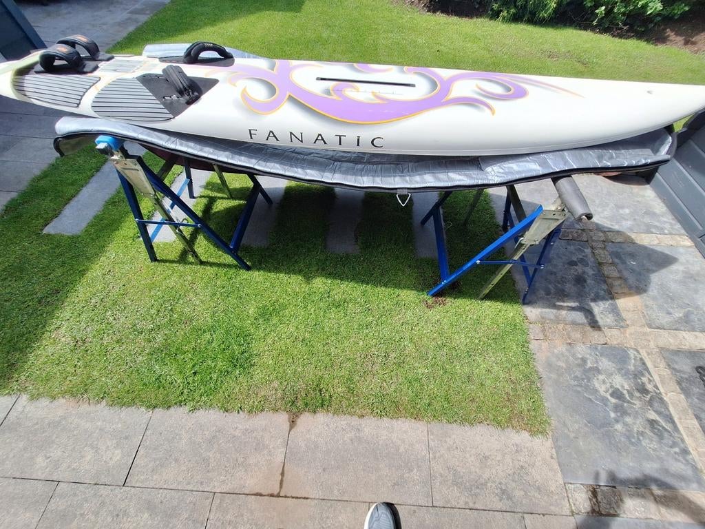 Fanatic Ray 111 liter met boardbag en Select Vin, Watersport en Boten, Ophalen, 250 tot 300 cm, Met draagtas, Zo goed als nieuw