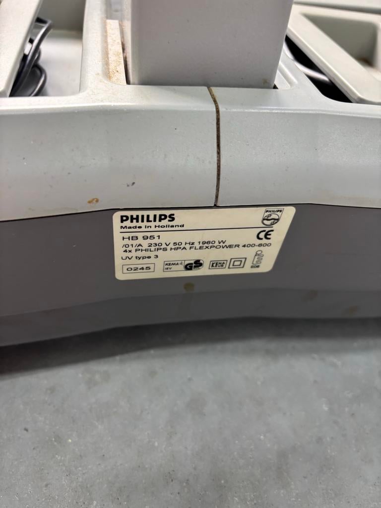 Philips 951 Zonnehemel met Gezichtsbruiner, Witgoed en Apparatuur, Zonnebanken en Gezichtsbruiners, Ophalen, Gebruikt, Zonnebank enkelzijdig
