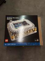 LEGO stadion Santiago Bernabéu 10299 geseald in doos, Ophalen of Verzenden, Nieuw, Complete set, Lego