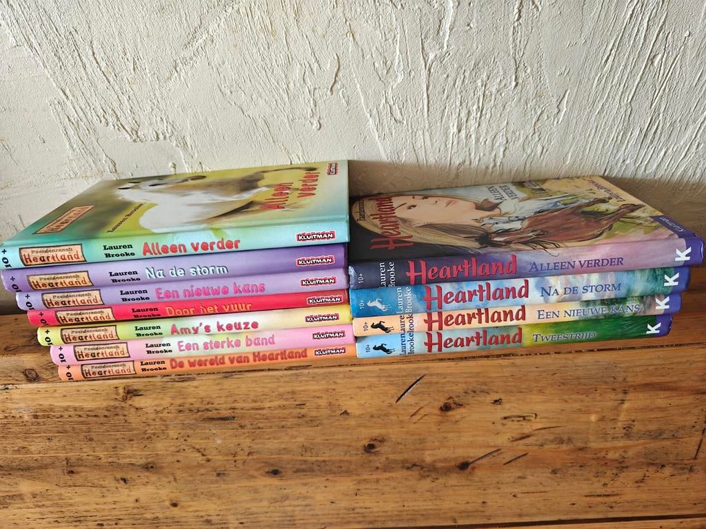 11 Delen van de serie:  Heartland., Boeken, Ophalen of Verzenden, Zo goed als nieuw