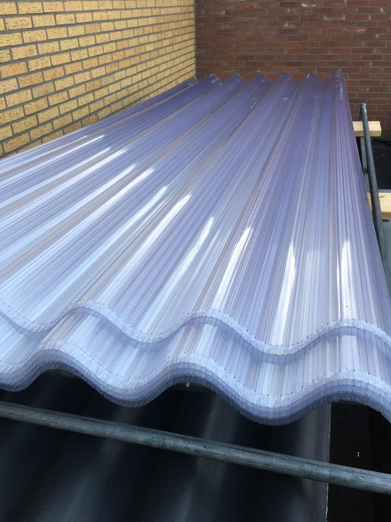 Golfplaten lichtdoorlatend polycarbonaat drie wandig nieuw, Kunststof, Overige kleuren, Nieuw, Ophalen of Verzenden