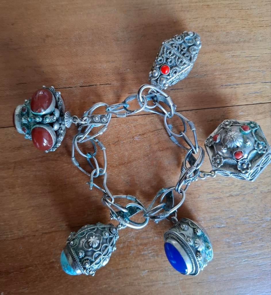 Zware Etruscan Revival armband 800 zilver met bedels, Sieraden, Tassen en Uiterlijk, Armbanden, Ophalen of Verzenden