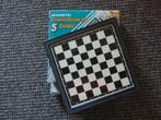 5  Spellen in 1 doosje, compleet, magnetisch, Een of twee spelers, Ophalen of Verzenden, Zo goed als nieuw