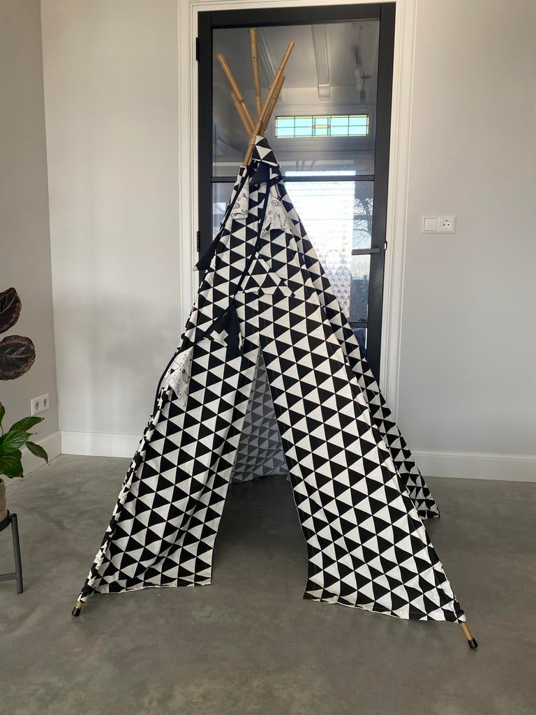 Leuke tipi tent, handgemaakt en z.g.a.n., Ophalen, Zo goed als nieuw
