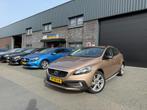 Volvo V40 Cross Country 1.6 T4 Momentum | 1E EIGENAAR | 12MN, Auto's, Volvo, Voorwielaandrijving, Stof, Zwart, 4 cilinders