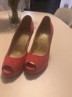 Louboutin peeptoe pump 38, Ophalen of Verzenden, Zo goed als nieuw