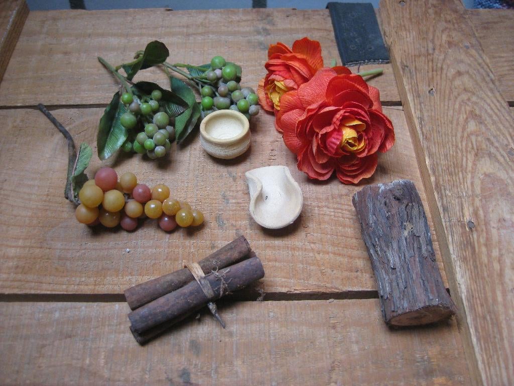 Decoratie bloemen en kruikjes, Huis en Inrichting, Woonaccessoires | Overige, Ophalen of Verzenden, Zo goed als nieuw
