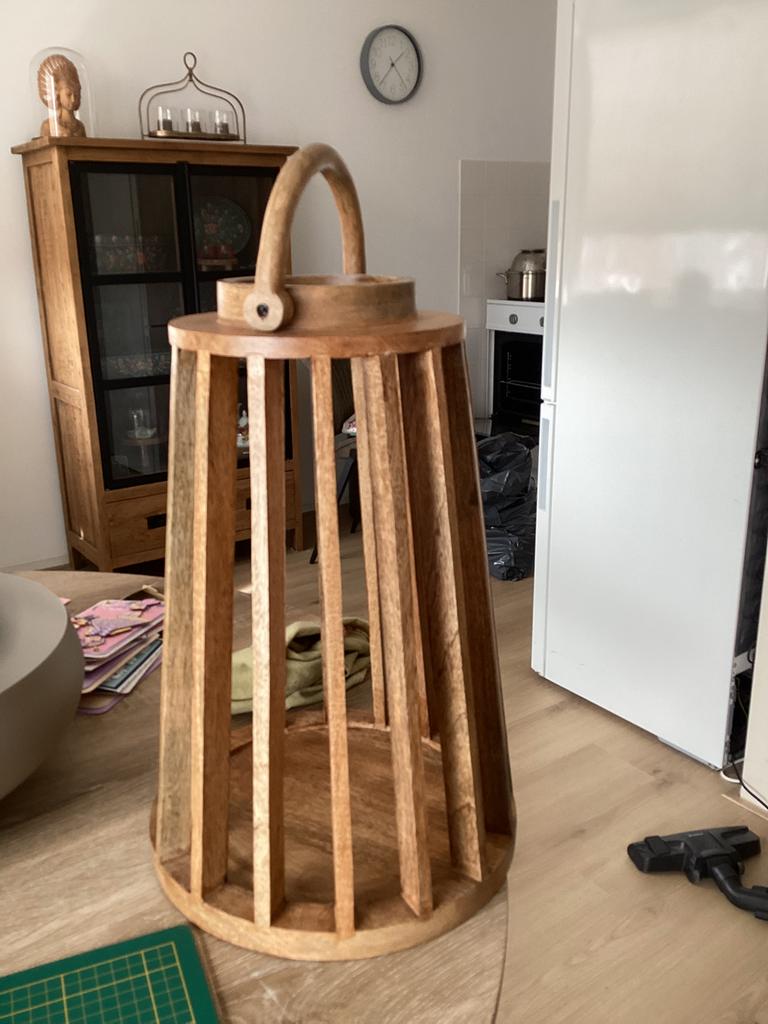 Te koop groot houten windlicht, Ophalen, Zo goed als nieuw, Hout
