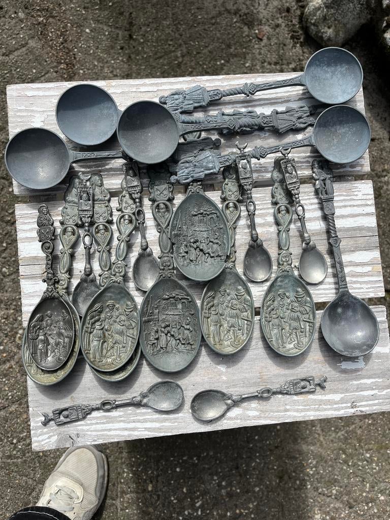 Te koop oude tinnen lepels, Ophalen of Verzenden