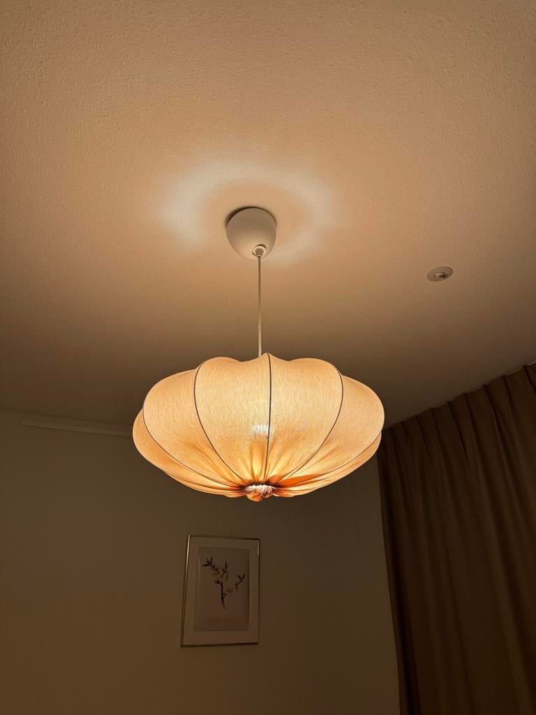 Limited edition roze IKEA REGNSKUR hanglamp + nieuwe fitting, Ophalen of Verzenden, Zo goed als nieuw, Stof, Minder dan 50 cm