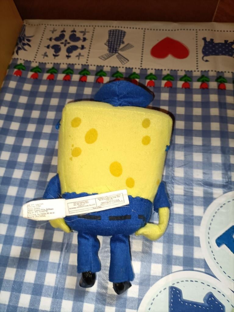 SpongeBob Squarepants knuffel politie policy 22 cm groot, Ophalen of Verzenden, Zo goed als nieuw, Overige typen