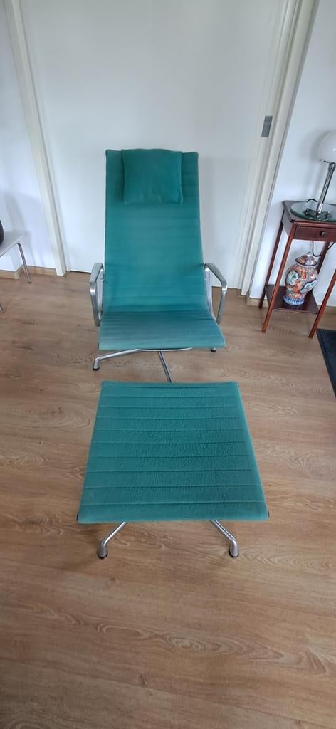 Vitra Eames relaxfauteuil EA124+EA125, Ophalen of Verzenden, Eenpersoons, Minder dan 150 cm