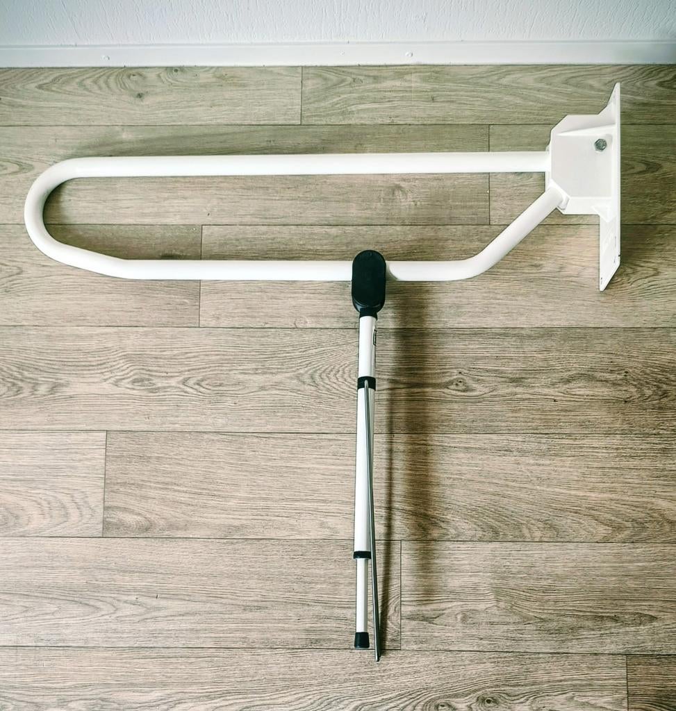 Toiletbeugel Handicare Linido Opklapbaar 90 cm Wit, Diversen, Verpleegmiddelen, Ophalen, Zo goed als nieuw