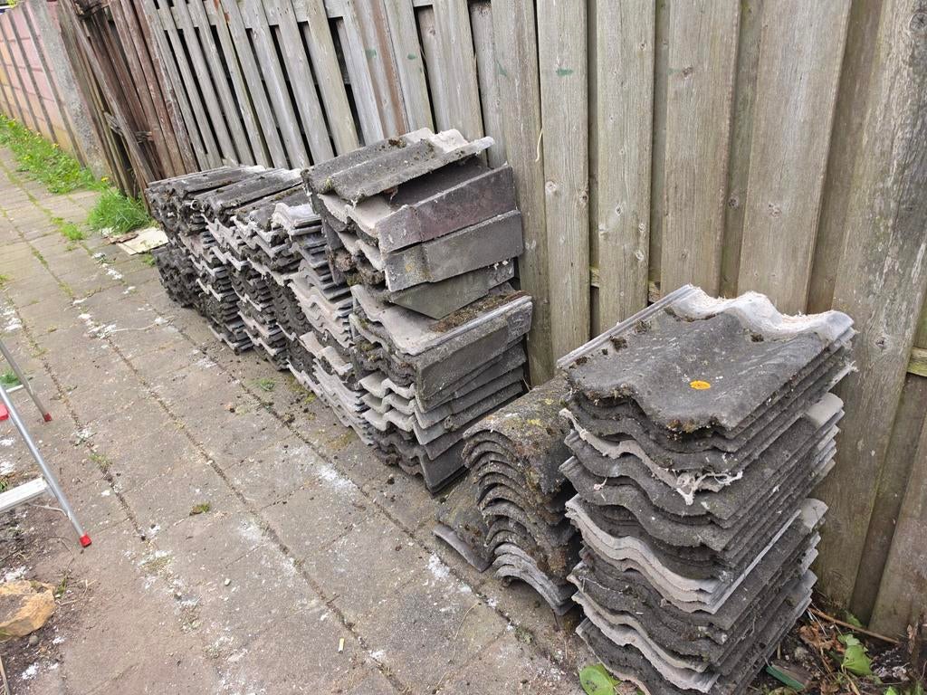 Gebruikte dakpannen - Diverse soorten en maten, Doe-het-zelf en Verbouw, Dakpannen en Dakbedekking, Ophalen, Gebruikt, Steen of Klei