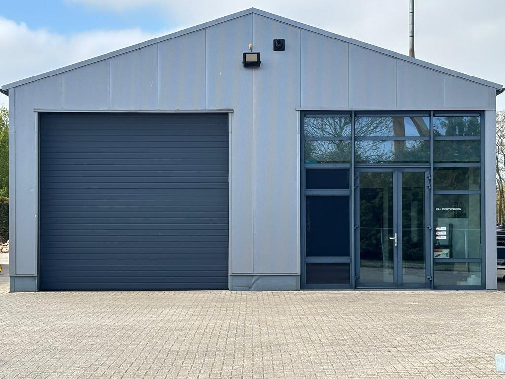 Te huur: Loods / Bedrijfsruimte met kantoor in Kootstertille, Bedrijfsruimte
