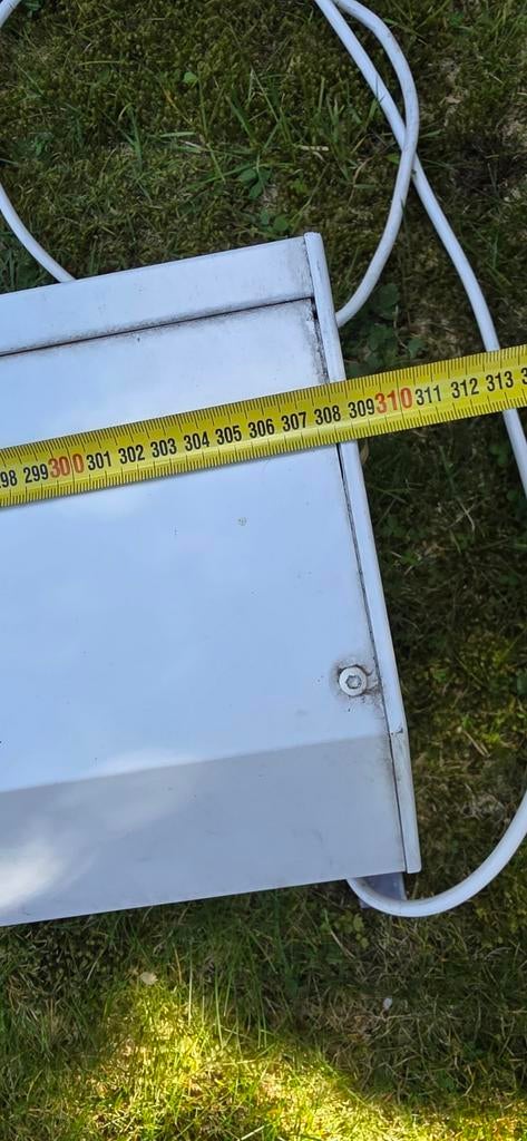 Wit zonnescherm rolruik screen, aansluiting rechts, Ophalen, Gebruikt, Elektrisch, 150 tot 300 cm