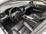 Volvo V60 2.0 B4 Automaat Plus Dark (bj 2024), Auto's, Volvo, Euro 6, 4 cilinders, 1634 kg, Wit