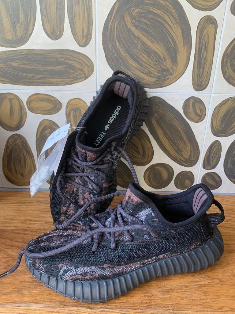 Nieuw Yeezy  x adidas  boost 350, Schoenen, Nieuw, Ophalen of Verzenden, Jongen