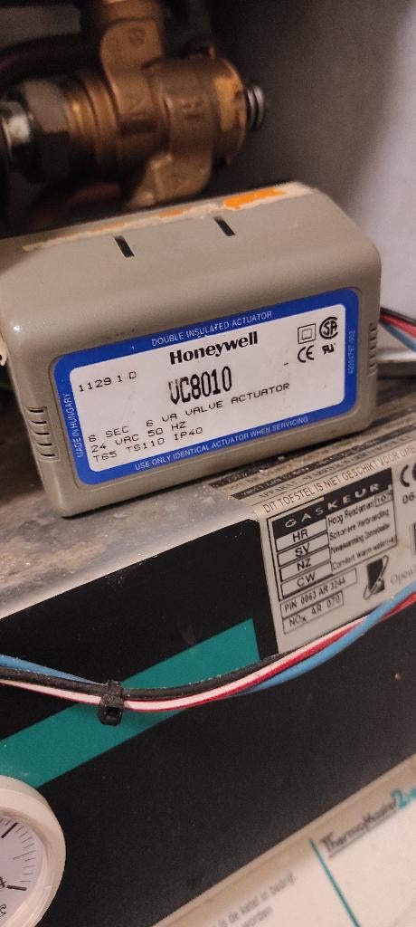 cv ketel onderdelen AWB thermomaster 2 HR pomp VC 8010, Doe-het-zelf en Verbouw, Geisers en Boilers, Gebruikt, Geiser, Minder dan 20 liter