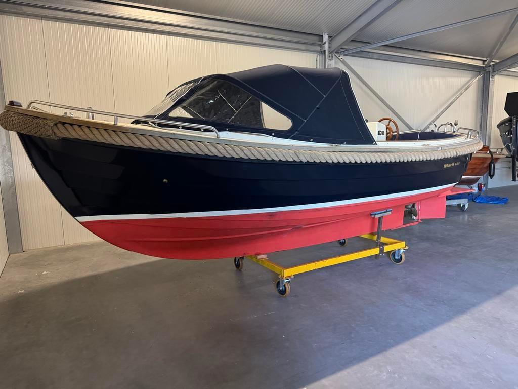 Maril 625 - Luxe Sloep met Binnenboordmotor, Watersport en Boten, Sloepen, Zo goed als nieuw, 10 tot 30 pk, 6 meter of meer, Binnenboordmotor