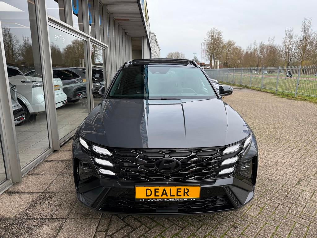 Hyundai Tucson 1.6 T-GDI HEV N Line Sky 215PK / PANO, 360 CA, Gebruikt, Zwart, 4 cilinders, Adaptive Cruise Control