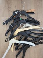 Gratis 50 kledinghangers, Ophalen, Kunststof