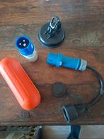 Verloopkabel+extra stekker, waterdichte stekkerbeschermer., Ophalen of Verzenden, Zo goed als nieuw