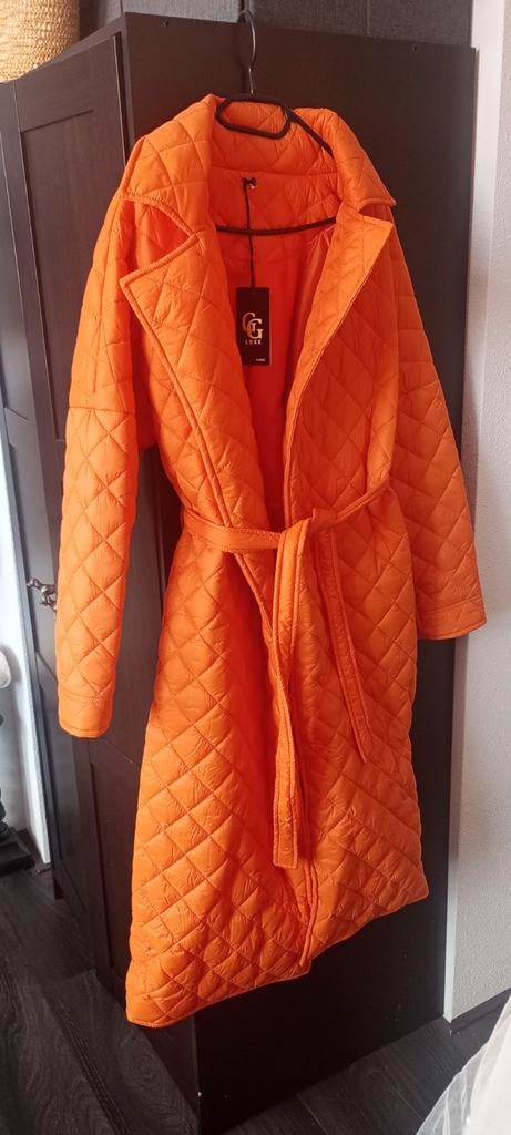 Koningsdag topper - Oranje jas gewatteerd-nieuw met kaartje, GC, Ophalen of Verzenden, Nieuw, Oranje