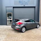Ford Focus 125pk Titanium CLIMA | NAVI |CRUISE CONTROL | STO, Auto's, Zwart, Origineel Nederlands, Bedrijf, Zilver of Grijs