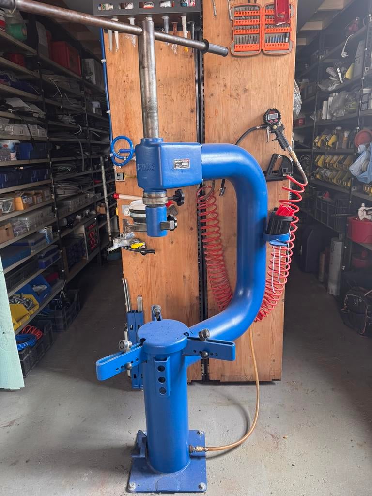 Bandendemontage apparaat machine en  hielbreker, Ophalen, Gebruikt