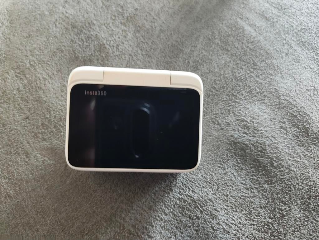 Insta360 GO 3 256GB met helm mount, Audio, Tv en Foto, Actiecamera's, Ophalen of Verzenden, Zo goed als nieuw, Overige merken