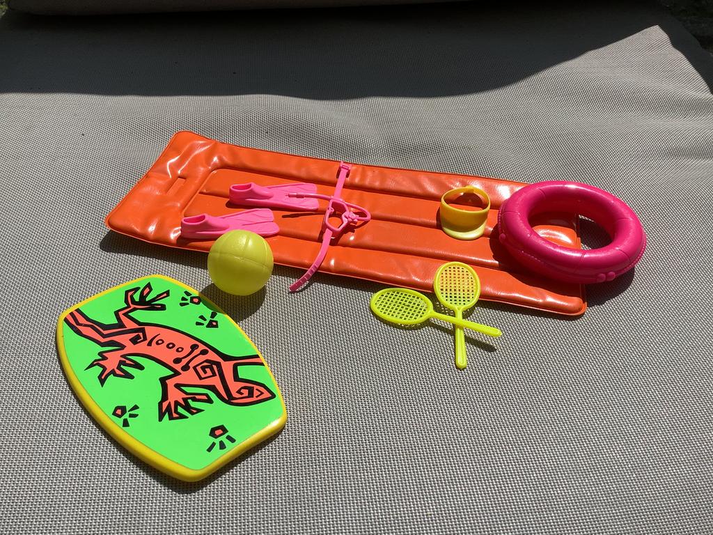 Barbie beach fun, Ophalen of Verzenden, Gebruikt, Accessoires