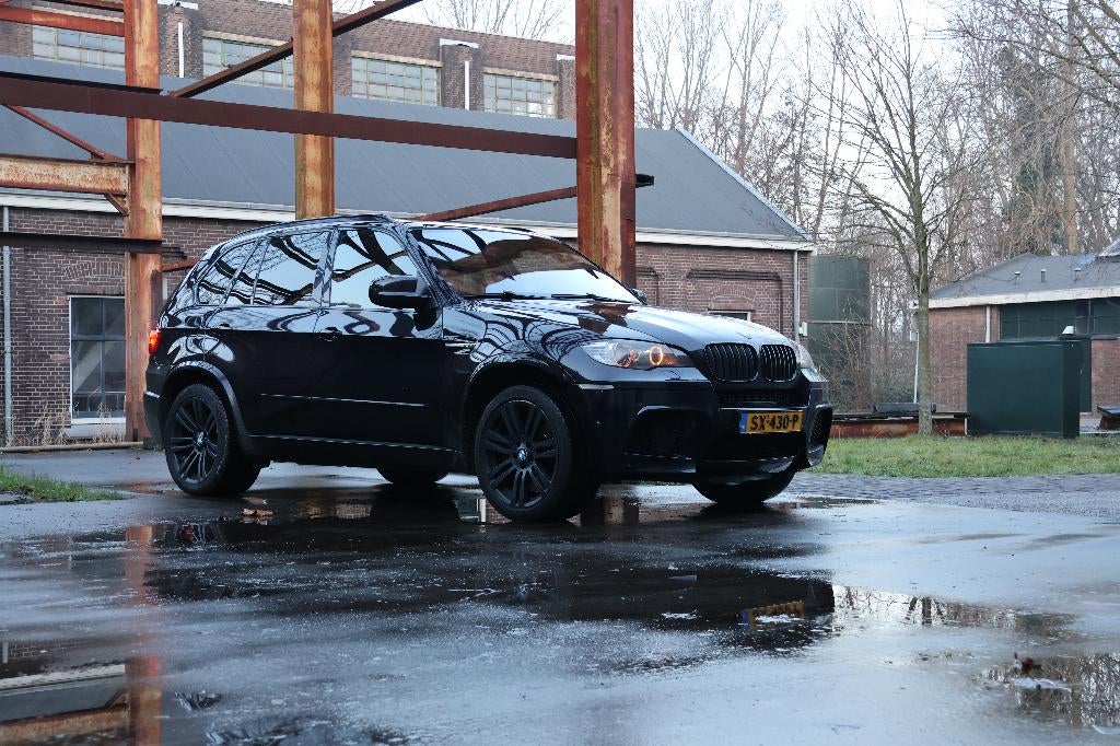 BMW E70 X5M | Nieuw motorblok | Unieke staat, Auto's, Automaat, Euro 5, 4395 cc, 3000 kg