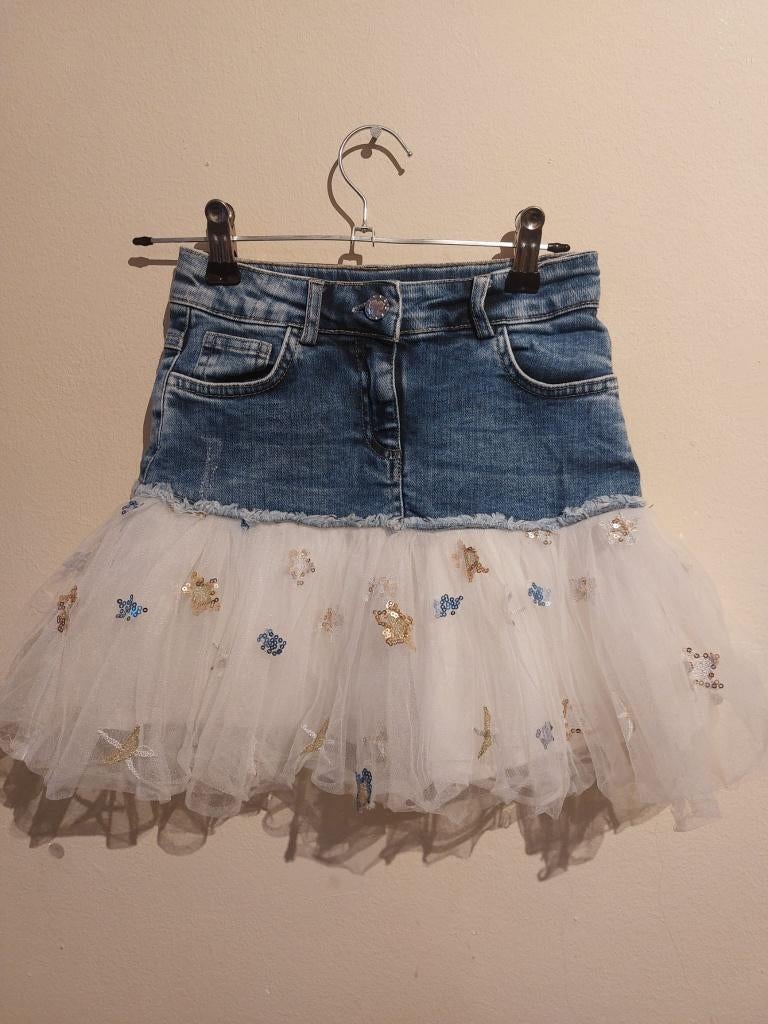 57	Spijkerrokje met tule en paillet sterretjes - maat 110, Kinderen en Baby's, Kinderkleding | Maat 110, Ophalen of Verzenden